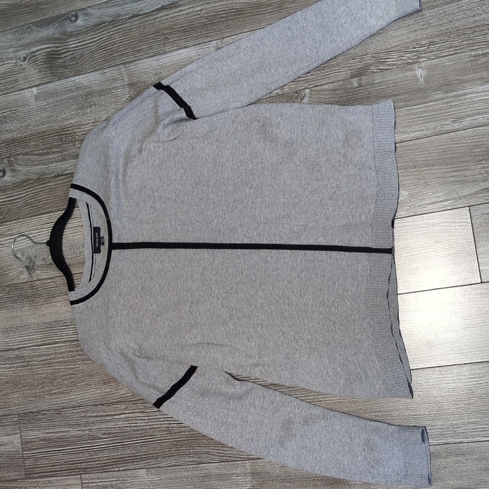 Verve Ami Grey and Black Contrast Sweater S